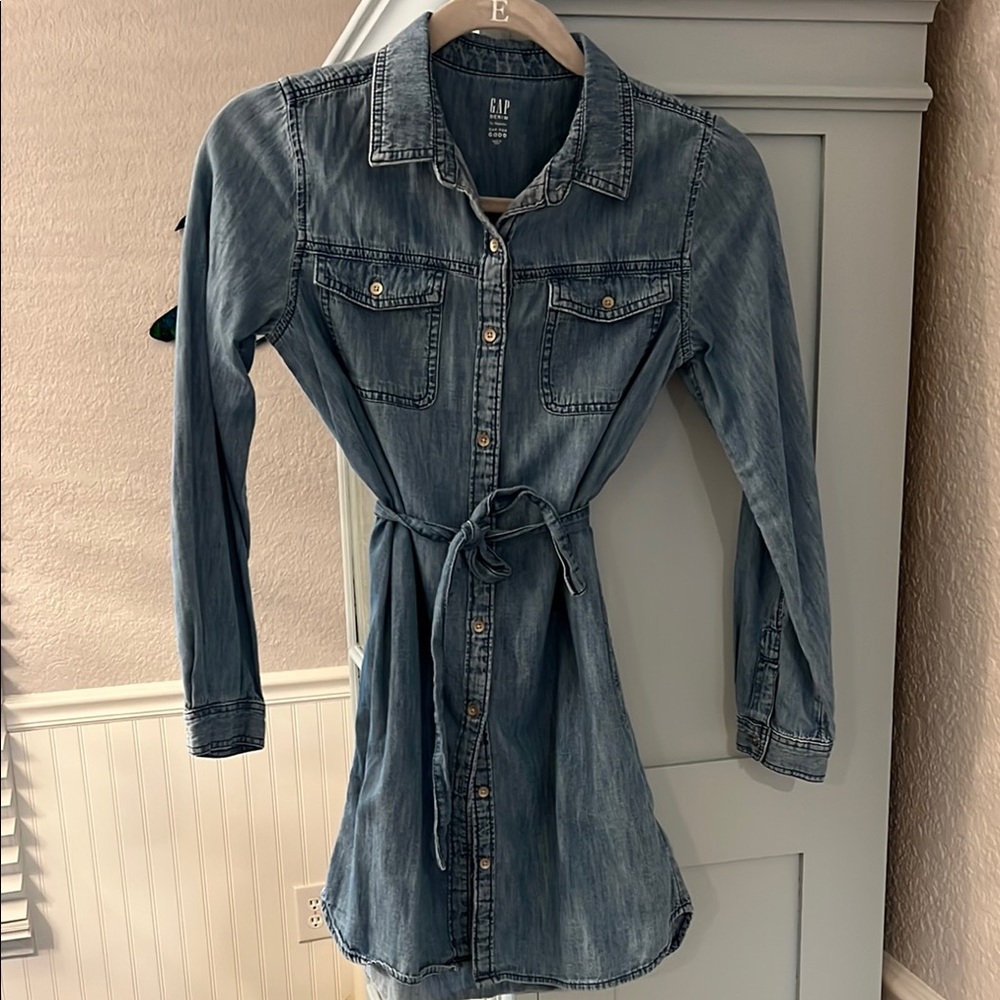 GAP Blue Long Sleeve Buttoned Shirt Dress